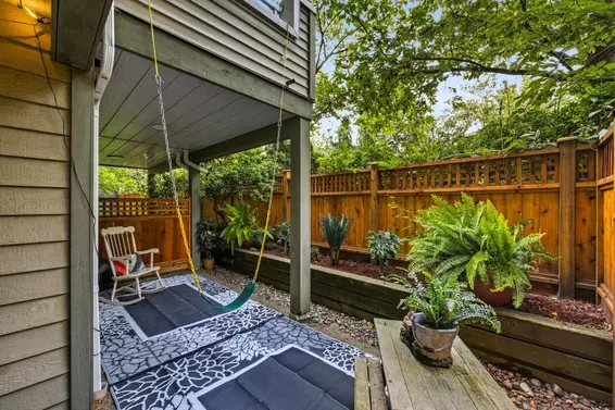 2 828 West 16th Street, North Vancouver For Sale - image 18