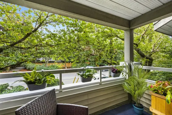 2 828 West 16th Street, North Vancouver For Sale - image 6