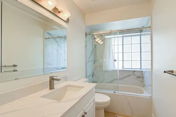 109 216 East 6th Street, North Vancouver For Sale - image 19
