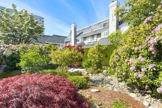 109 216 East 6th Street, North Vancouver For Sale - image 3