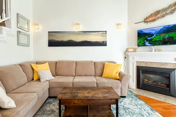 109 216 East 6th Street, North Vancouver For Sale - image 6