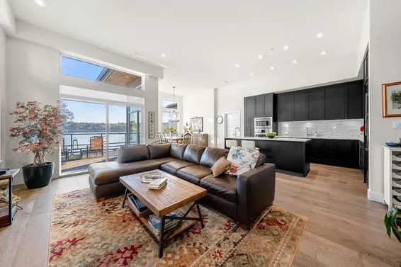 3887 Cates Landing Way, North Vancouver For Sale - image 11