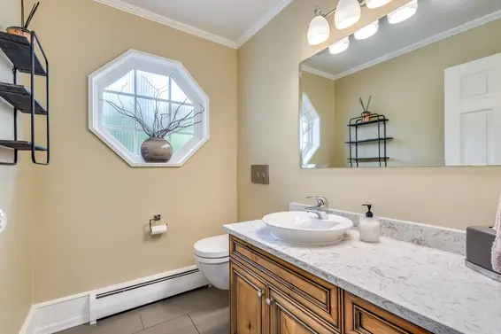 554 Newcroft Place, West Vancouver For Sale - image 14
