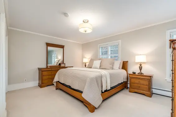 554 Newcroft Place, West Vancouver For Sale - image 16