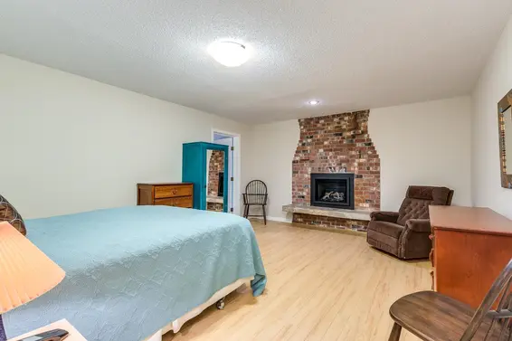 554 Newcroft Place, West Vancouver For Sale - image 29