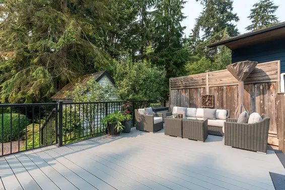 554 Newcroft Place, West Vancouver For Sale - image 32