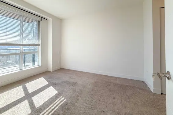 524 723 West 3rd Street, North Vancouver For Sale - image 13