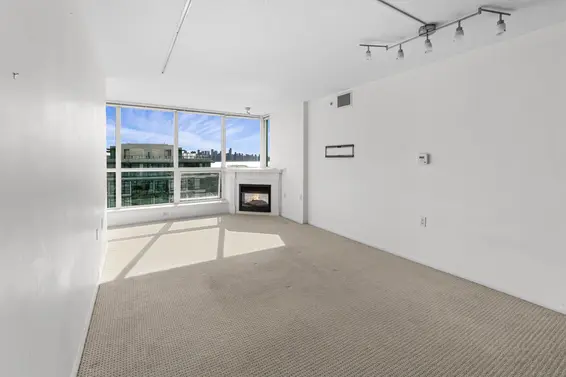 1404 188 East Esplanade, North Vancouver For Sale - image 4