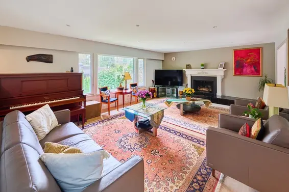 809 Seymour Boulevard, North Vancouver For Sale - image 3