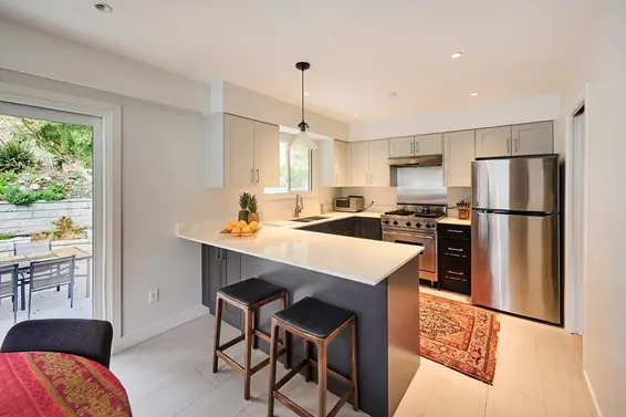 809 Seymour Boulevard, North Vancouver For Sale - image 5