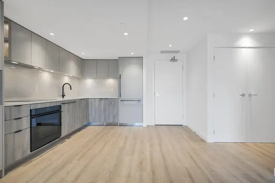 307 755 Harbourside Drive, West Vancouver For Sale - image 11