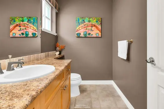 32 2688 Mountain Highway, North Vancouver For Sale - image 11