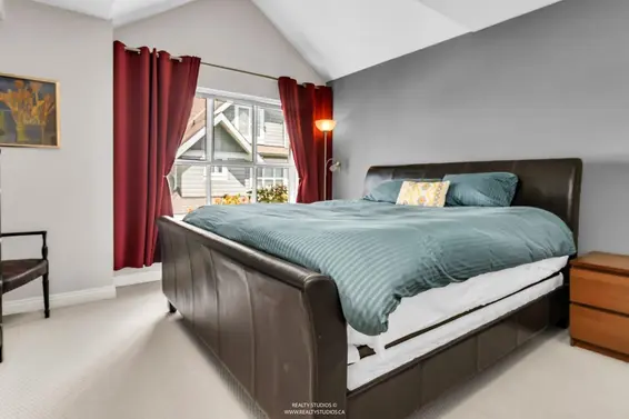 32 2688 Mountain Highway, North Vancouver For Sale - image 14