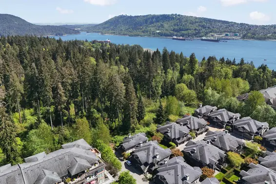 48 3639 Aldercrest Drive, North Vancouver For Sale - image 34