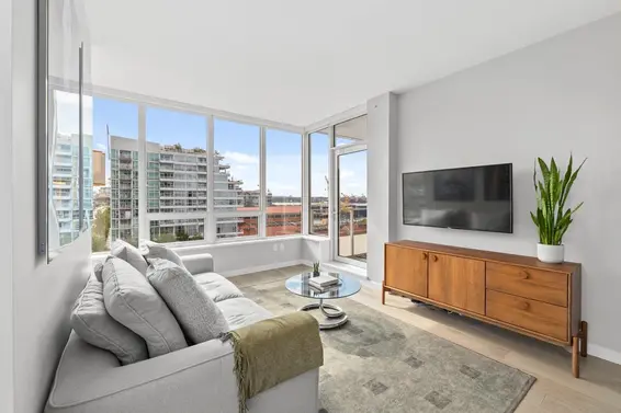 707 118 Carrie Cates Court, North Vancouver For Sale - image 3