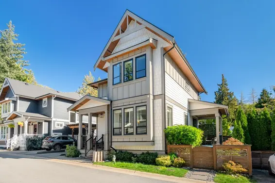 2020 Carson Court, North Vancouver