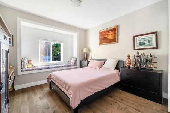 2020 Carson Court, North Vancouver For Sale - image 18