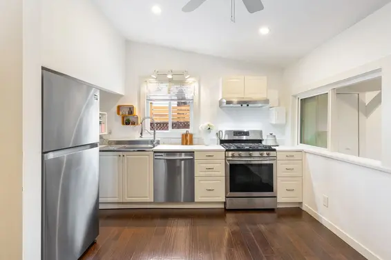 2306 William Avenue, North Vancouver For Sale - image 18