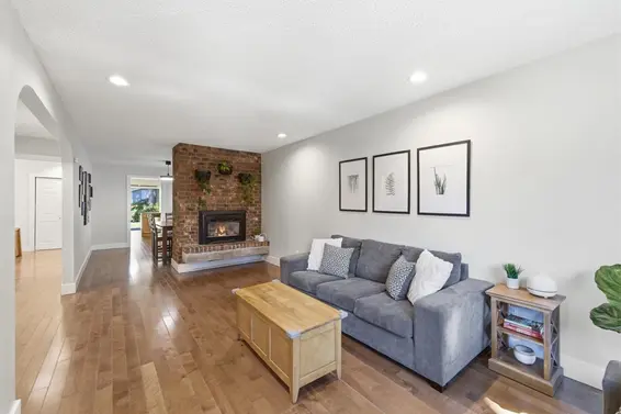 1762 Evelyn Street, North Vancouver For Sale - image 8