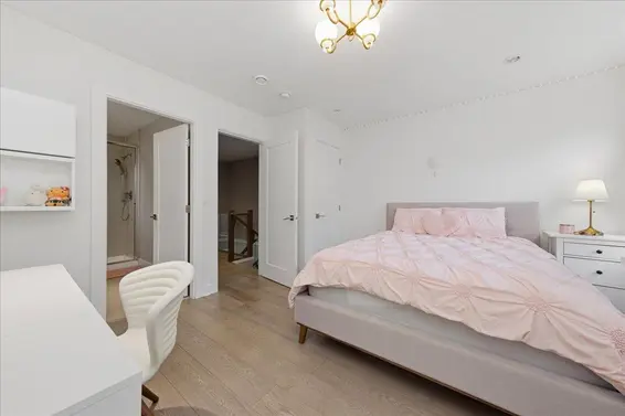 210 West 5th Street, North Vancouver For Sale - image 17