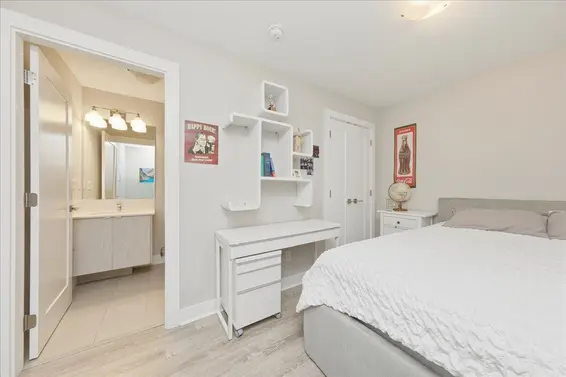 210 West 5th Street, North Vancouver For Sale - image 29