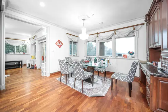 1609 Pinecrest Drive, West Vancouver For Sale - image 19