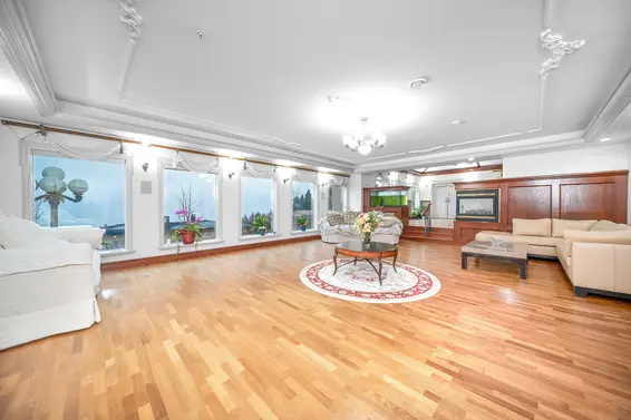 1609 Pinecrest Drive, West Vancouver For Sale - image 7
