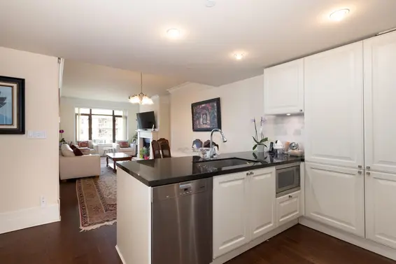 300 533 Waters Edge Crescent, West Vancouver For Sale - image 12