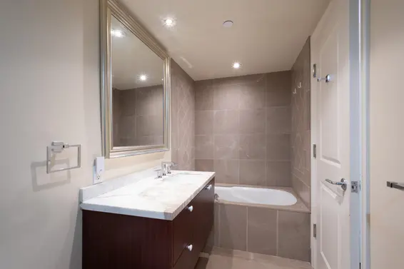 300 533 Waters Edge Crescent, West Vancouver For Sale - image 25