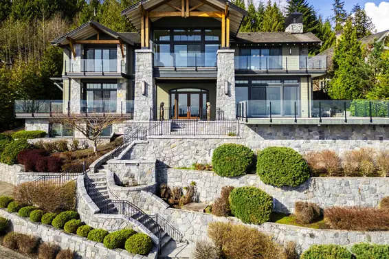 2756 Willoughby Road, West Vancouver For Sale - image 4