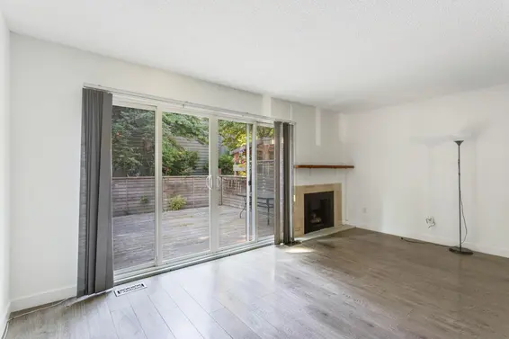 65 1930 Cedar Village Crescent, North Vancouver For Sale - image 4