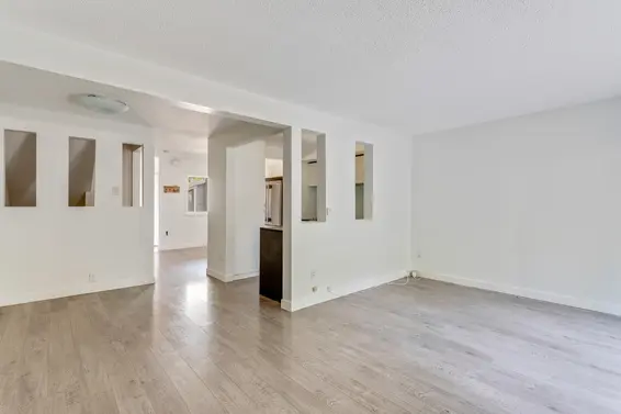 65 1930 Cedar Village Crescent, North Vancouver For Sale - image 5