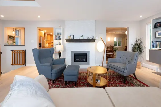 2727 Panorama Drive, North Vancouver For Sale - image 3