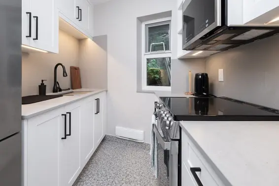 2727 Panorama Drive, North Vancouver For Sale - image 33