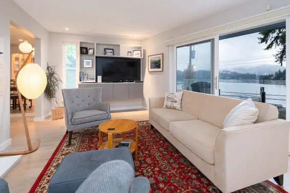 2727 Panorama Drive, North Vancouver For Sale - image 5