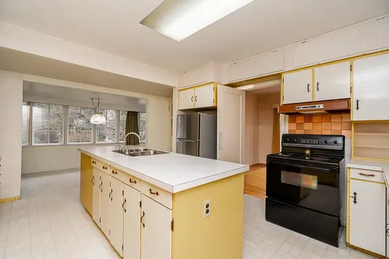 1204 Grand Boulevard, North Vancouver For Sale - image 10