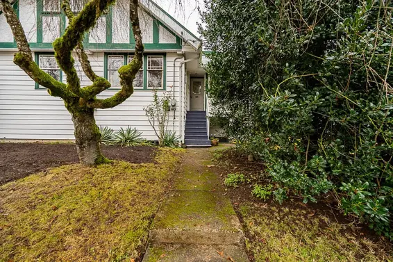 1204 Grand Boulevard, North Vancouver For Sale - image 29