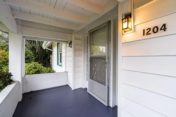 1204 Grand Boulevard, North Vancouver For Sale - image 3