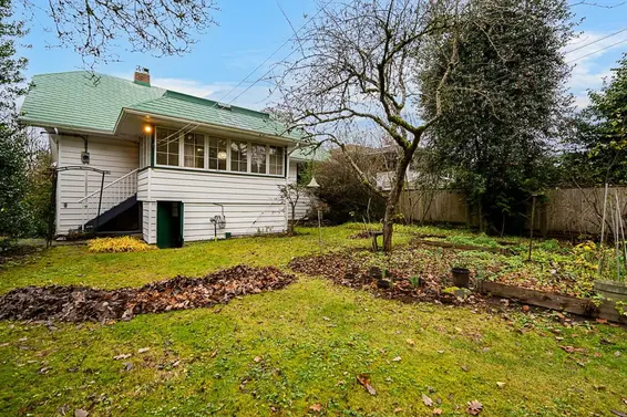 1204 Grand Boulevard, North Vancouver For Sale - image 32