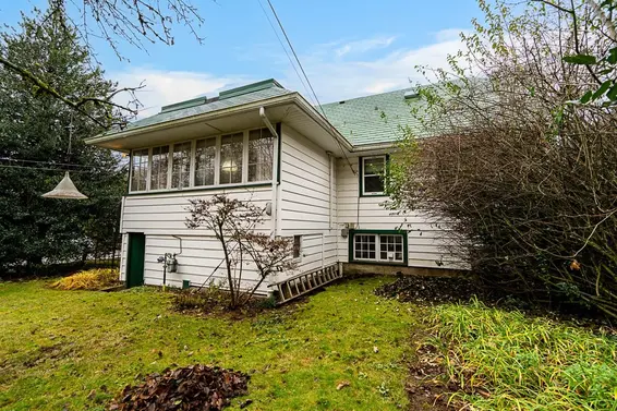 1204 Grand Boulevard, North Vancouver For Sale - image 33