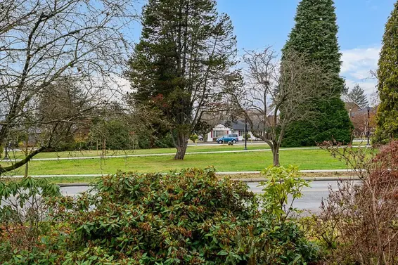 1204 Grand Boulevard, North Vancouver For Sale - image 4