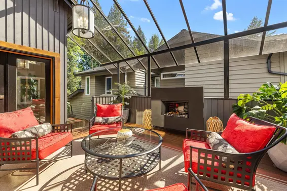 5522 Deerhorn Lane, North Vancouver For Sale - image 14