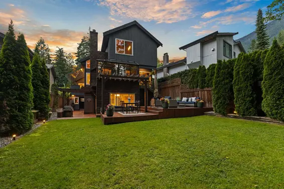 5522 Deerhorn Lane, North Vancouver For Sale - image 33