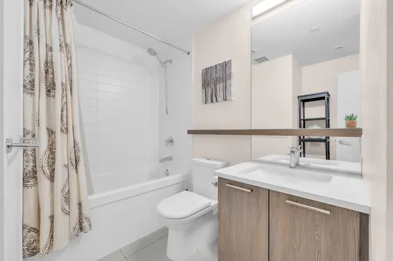 303 625 East 3rd Street, North Vancouver For Sale - image 17