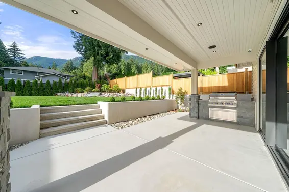 944 Clements Avenue, North Vancouver For Sale - image 17