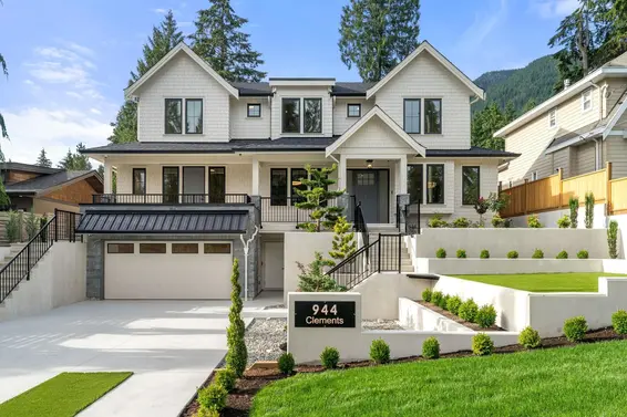 944 Clements Avenue, North Vancouver For Sale - image 6
