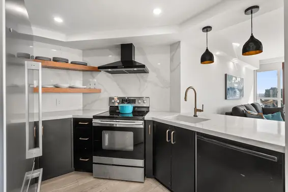 703 408 Lonsdale Avenue, North Vancouver For Sale - image 12