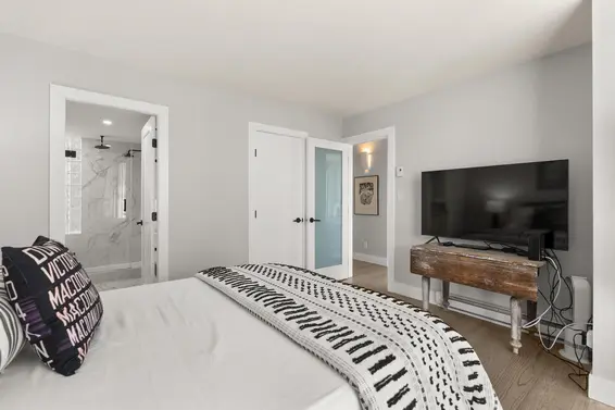703 408 Lonsdale Avenue, North Vancouver For Sale - image 19