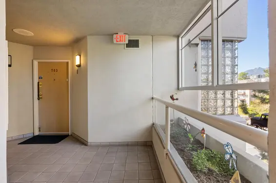 703 408 Lonsdale Avenue, North Vancouver For Sale - image 25