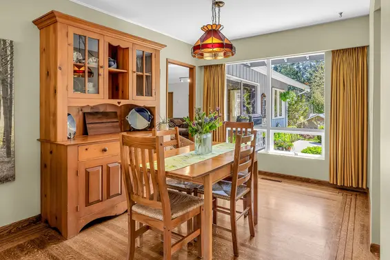 72 Glengarry Crescent, West Vancouver For Sale - image 2